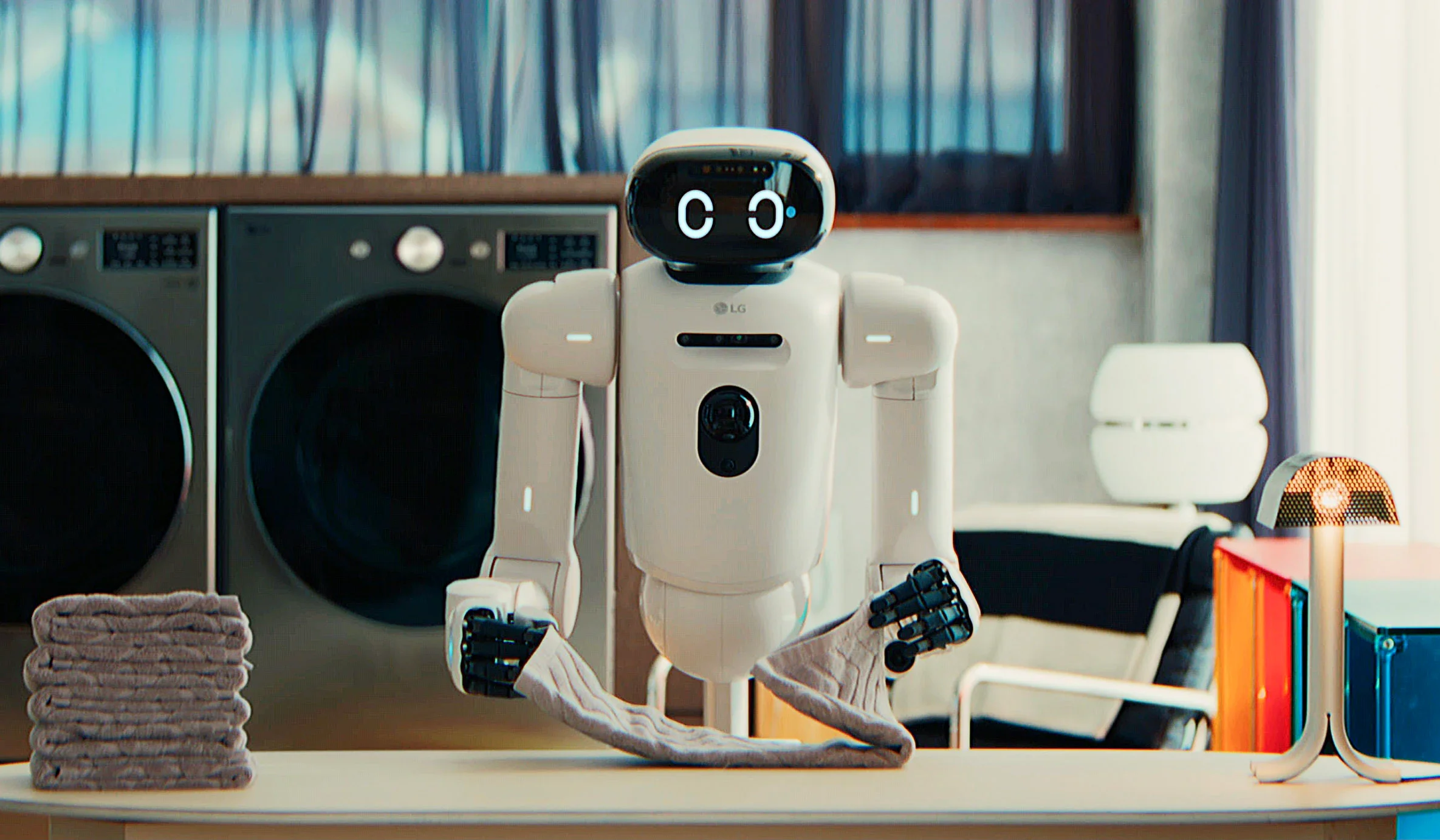 LG Targets Home Humanoids Around 2030, With Robots and Appliances Designed to Work Together