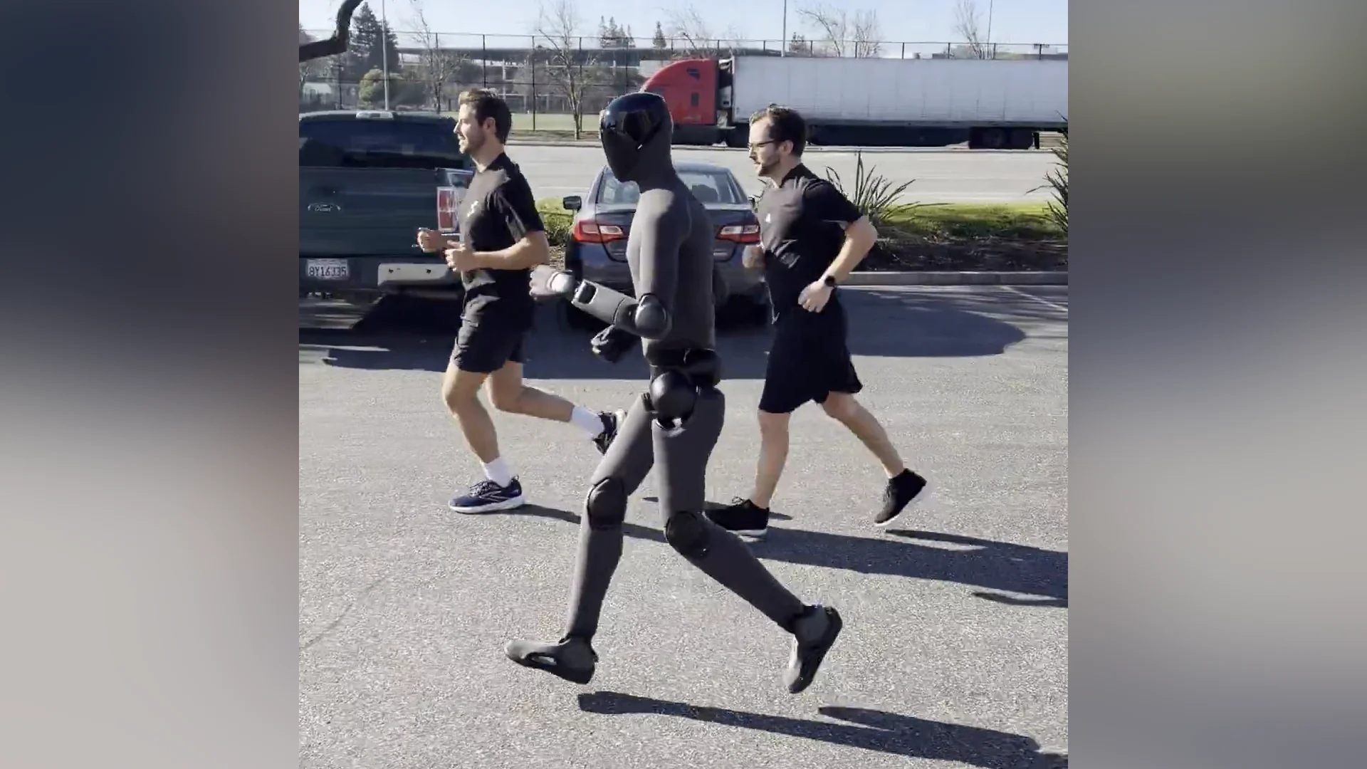 Jogging Bots and Unsupervised Chores: Figure’s Aggressive 2026 Roadmap