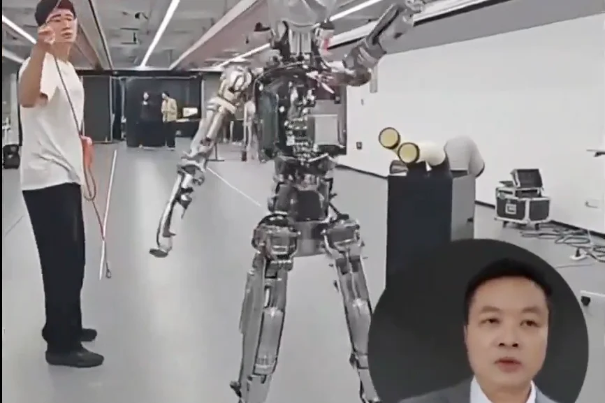Xpeng Demos 'Iron' Robot Dancing, Credits 'Human-Like Spine' and New AI for Rapid Learning