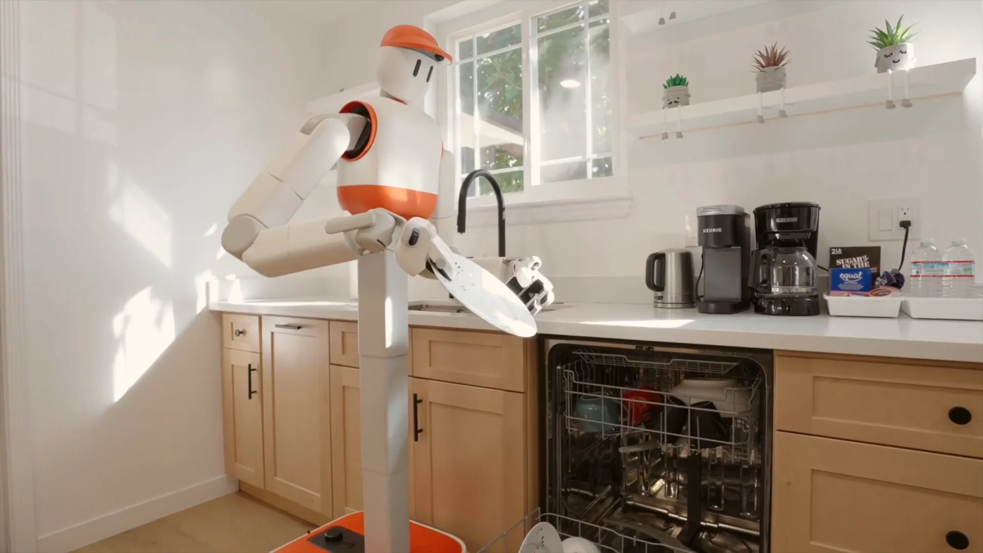 Sunday's Memo Robot: How $200 Smart Gloves Are Training the Next Generation of Home Assistants